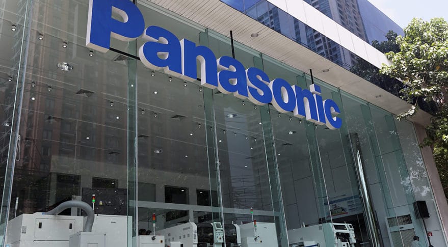 חברת Panasonic תעביר את ייצור מסכי הכניסה והביניים שלה לחברת TCL