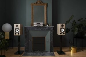 triangle_esprit_40th_comete_lifestyle_01-vert_ld-t-1536x1024-1