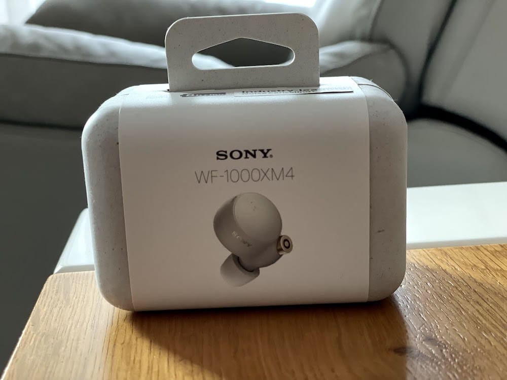 Sony WF-1000XM4: פתיחת אריזה