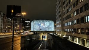 סיפור הפרברים