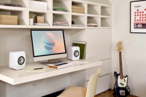 KEF-LSX-II-desktop-1