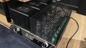McIntosh-C22-Mk-V-McIntosh-MC1502-3