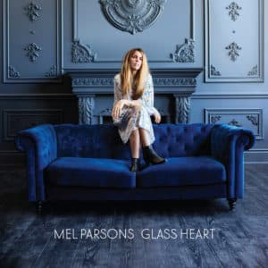 Mel-Parsons-Glass-Heart
