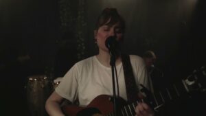 Video Thumbnail: Signe Marie Rustad - Waiting (Vierlive Forest Session)