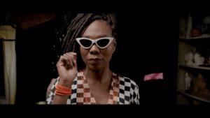 Video Thumbnail: Kareen Guiock-Thuram – Love me or leave me (Clip officiel)