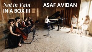 Video Thumbnail: Asaf Avidan - In A Box III - Not in Vain