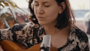 Video Thumbnail: Andrina Bollinger - Morning Gleam (Live Session)