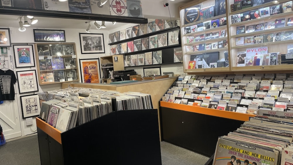 חנויות תקליטים בלונדון - Reckless Records