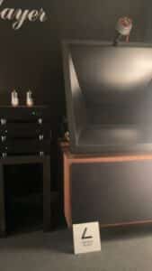 Video Thumbnail: Surprising song at High End Munich 2024