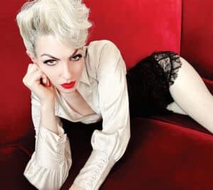 Karen-Souza-Suddenly-Lovers