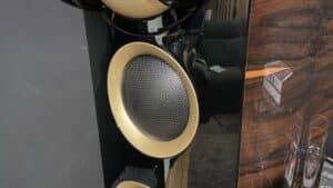 Audionostrum Saturn 13