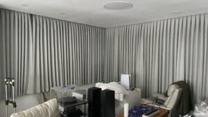 אקוסטיקה ידידותית לסלון 9