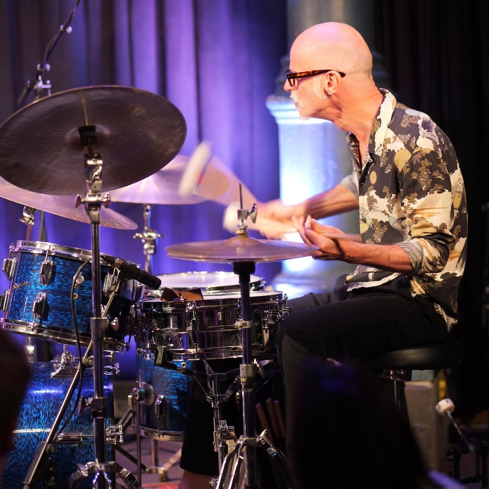 מופע של Neil Cowley Trio במועדון הג׳אז Unterfahrt 2025