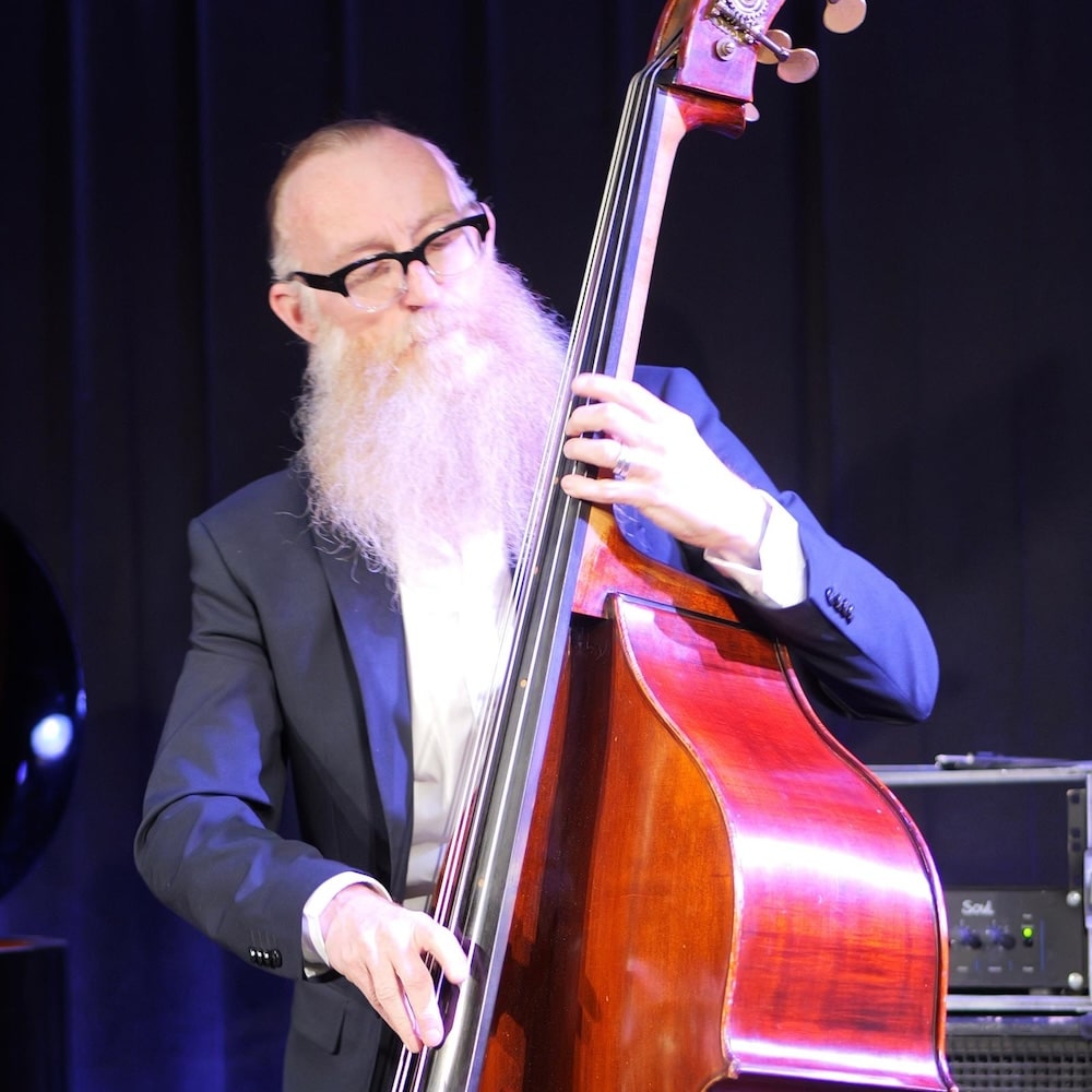 מופע של Neil Cowley Trio במועדון הג׳אז Unterfahrt 2025