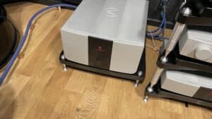 Estelon AURA 4