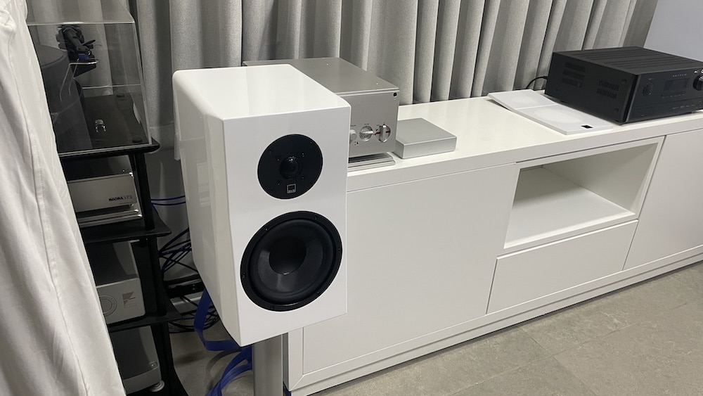 SVS Ultra Evolution Bookshelf