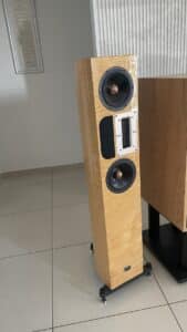 לוינסון אודיו 17