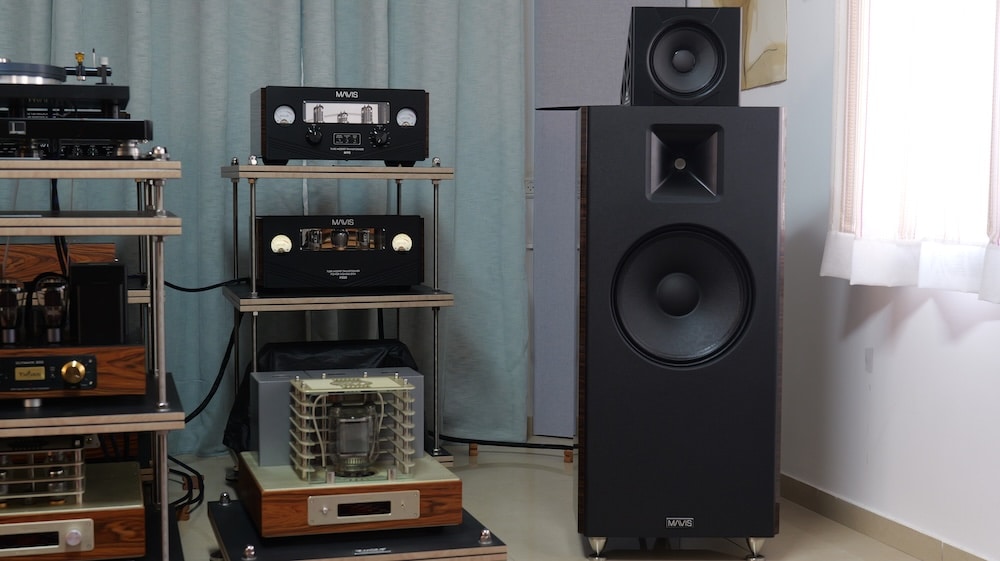 MAVIS Master 25
Vivaldi Audio