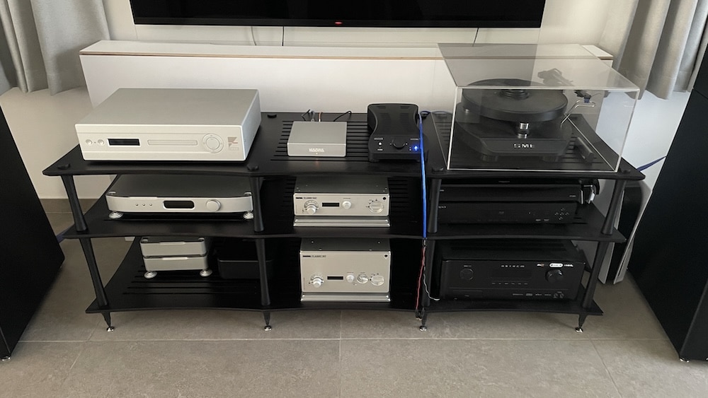 הסתרת כבלים