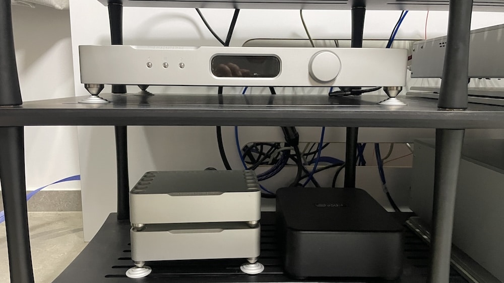 הסתרת כבלים